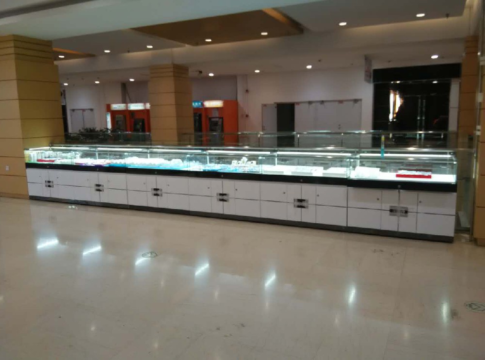 沈陽展柜如何提升造型工藝